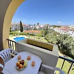 Tropical View 1 With Pool By Homing Apartamento