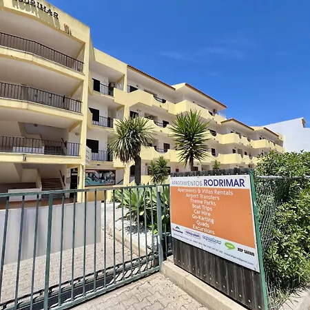 Apartamento Tropical View 1 With Pool By Homing Albufeira