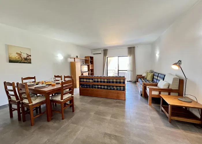 Tropical View 1 With Pool By Homing Lägenhet Albufeira