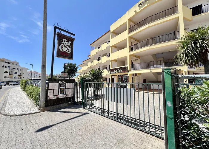 Tropical View 1 With Pool By Homing Lägenhet *