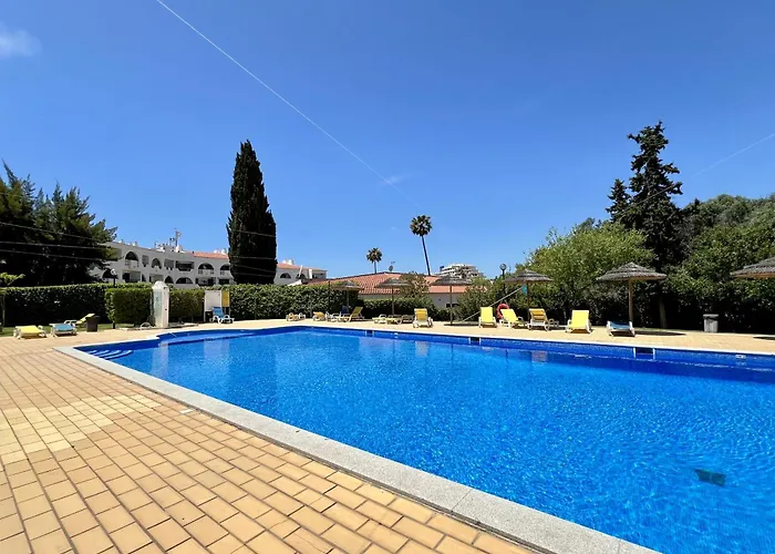 Tropical View 1 With Pool By Homing Lägenhet Albufeira